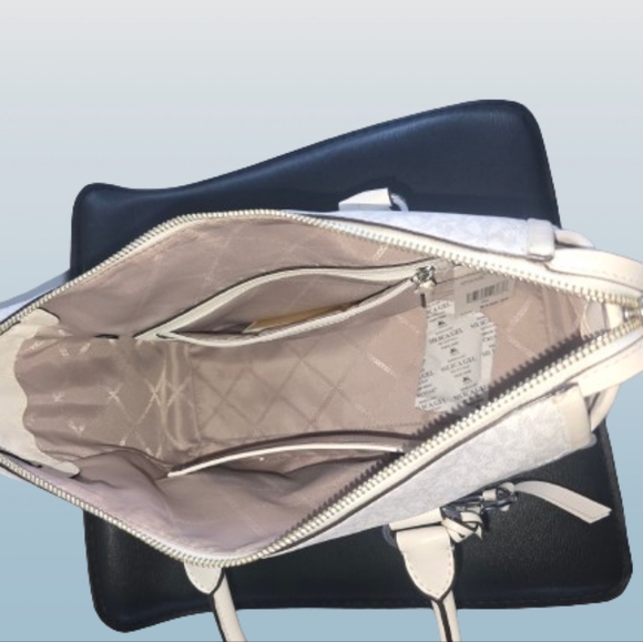 Michael Michael Kors' Carine satchel - Picture 5 of 16